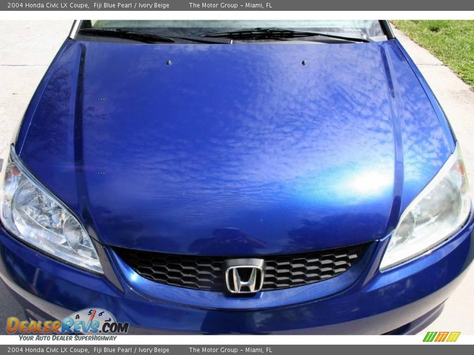 2004 Honda Civic LX Coupe Fiji Blue Pearl / Ivory Beige Photo #12