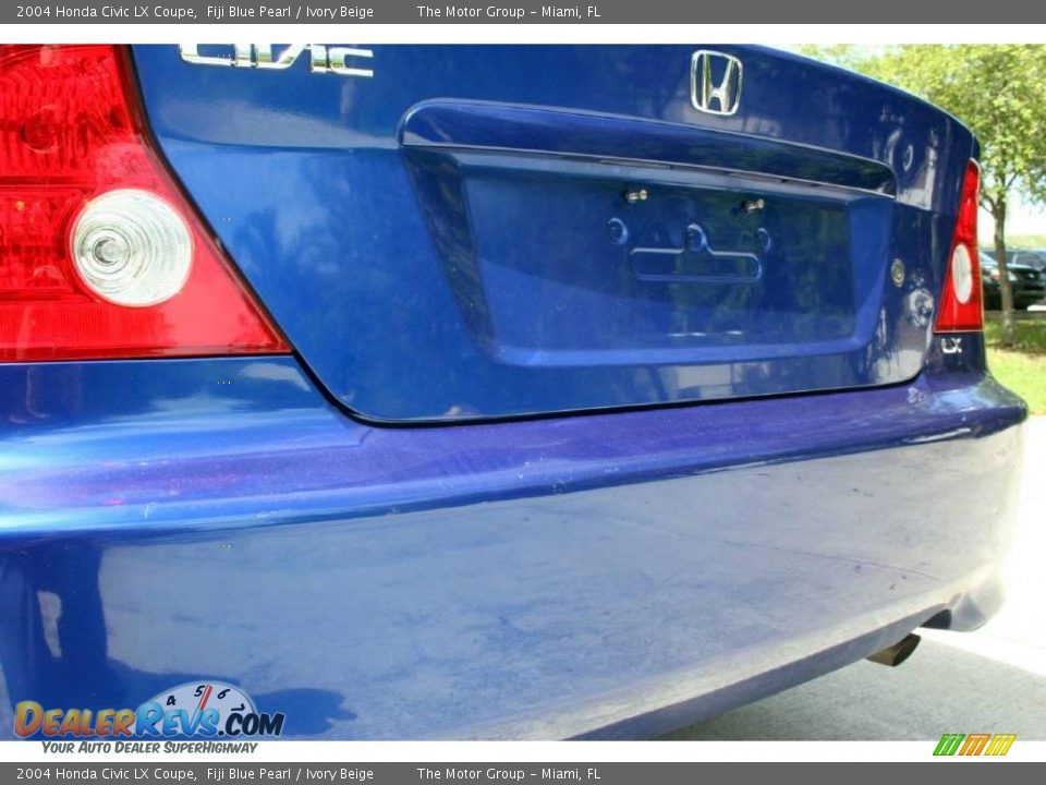 2004 Honda Civic LX Coupe Fiji Blue Pearl / Ivory Beige Photo #19
