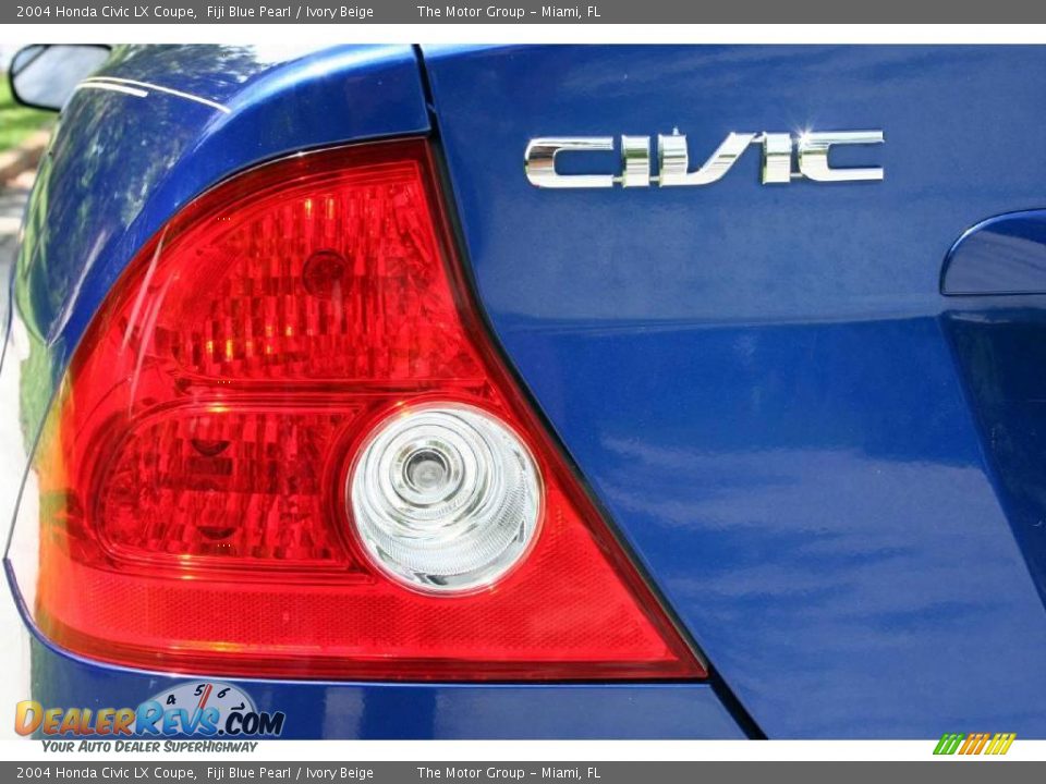 2004 Honda Civic LX Coupe Fiji Blue Pearl / Ivory Beige Photo #23