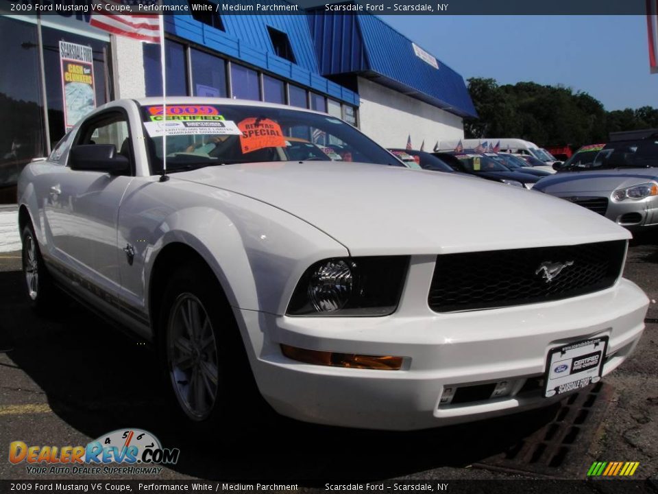 2009 Ford Mustang V6 Coupe Performance White / Medium Parchment Photo #3
