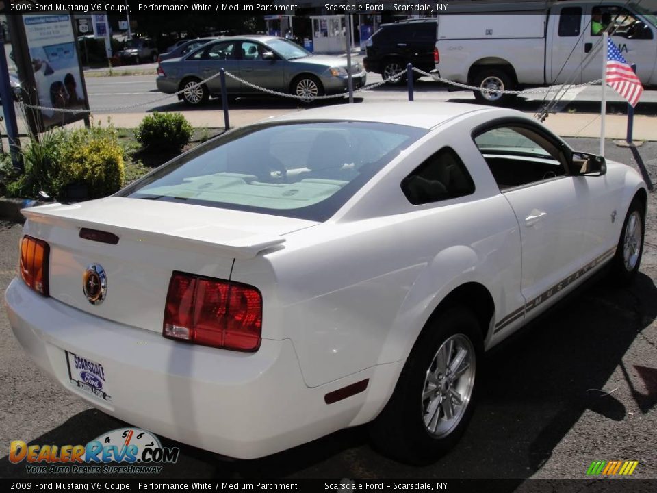 2009 Ford Mustang V6 Coupe Performance White / Medium Parchment Photo #4
