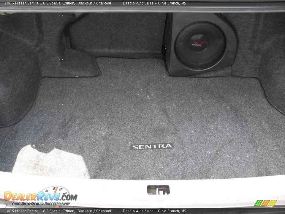 2006 Nissan Sentra 1.8 S Special Edition Blackout / Charcoal Photo #16