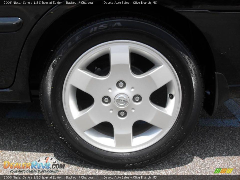 2006 Nissan Sentra 1.8 S Special Edition Blackout / Charcoal Photo #17