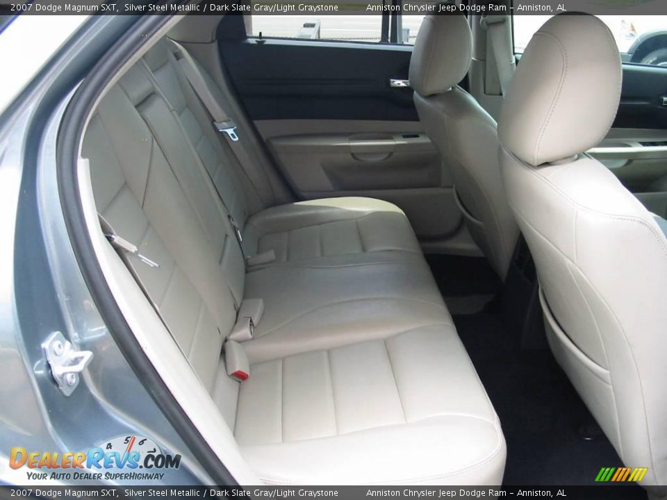 2007 Dodge Magnum SXT Silver Steel Metallic / Dark Slate Gray/Light Graystone Photo #11