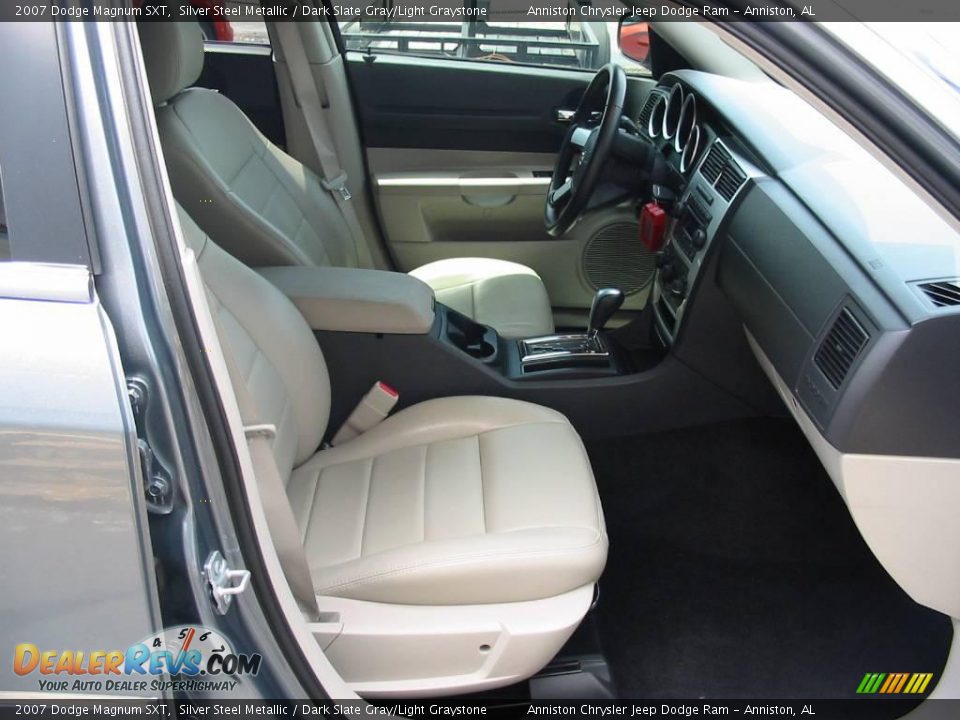 2007 Dodge Magnum SXT Silver Steel Metallic / Dark Slate Gray/Light Graystone Photo #12