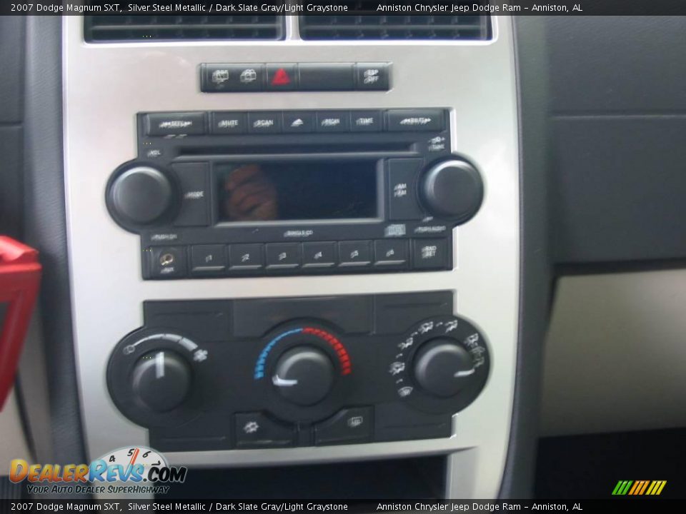 2007 Dodge Magnum SXT Silver Steel Metallic / Dark Slate Gray/Light Graystone Photo #19