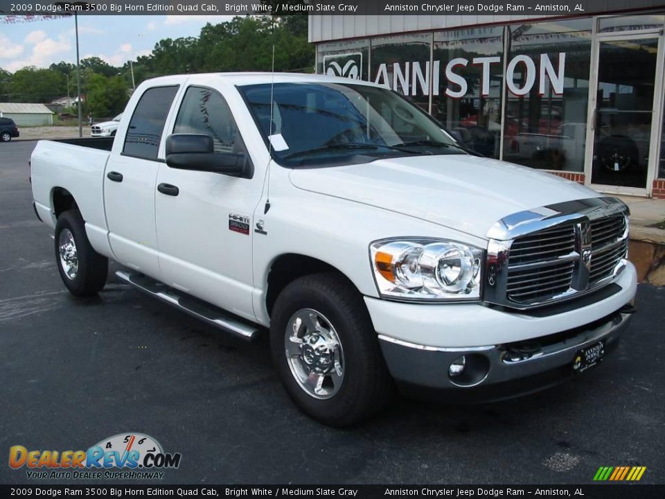 2009 Dodge Ram 3500 Big Horn Edition Quad Cab Bright White / Medium Slate Gray Photo #4