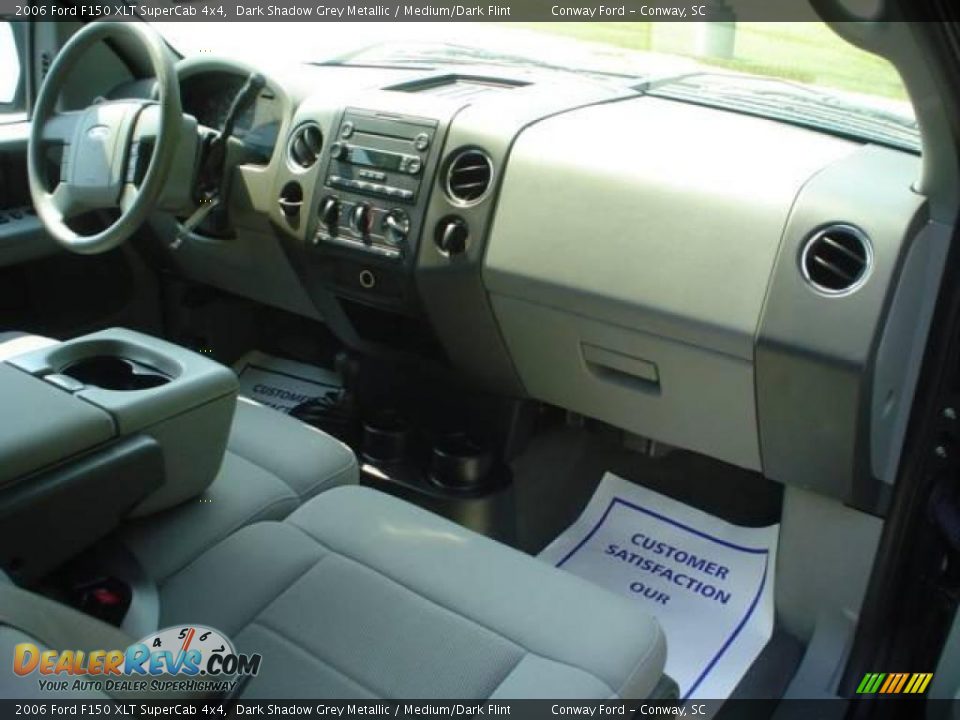 2006 Ford F150 XLT SuperCab 4x4 Dark Shadow Grey Metallic / Medium/Dark Flint Photo #17