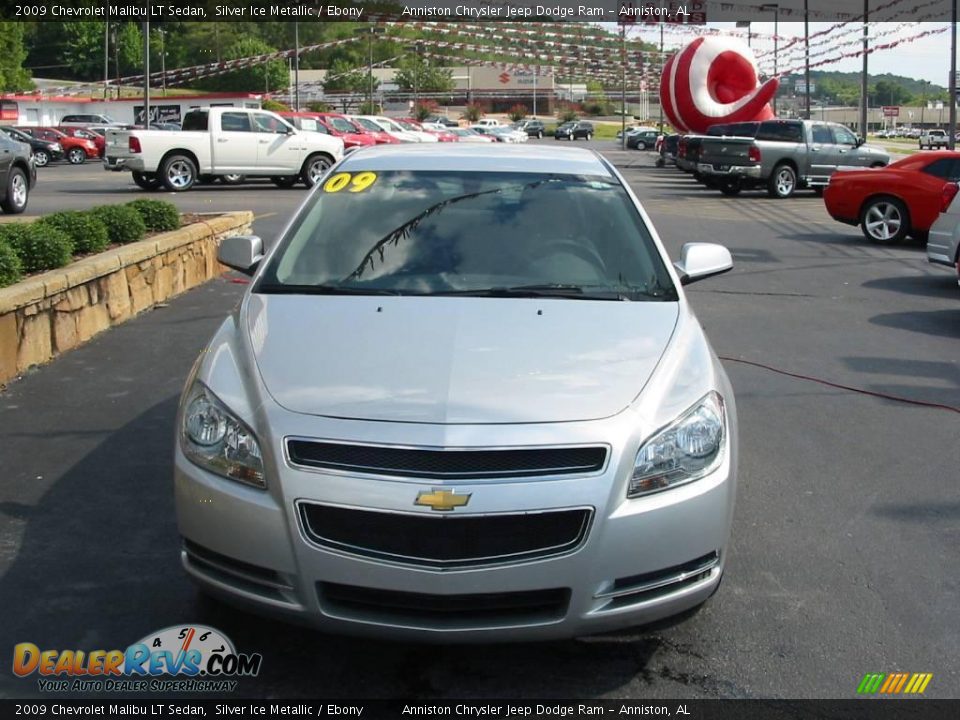 2009 Chevrolet Malibu LT Sedan Silver Ice Metallic / Ebony Photo #3