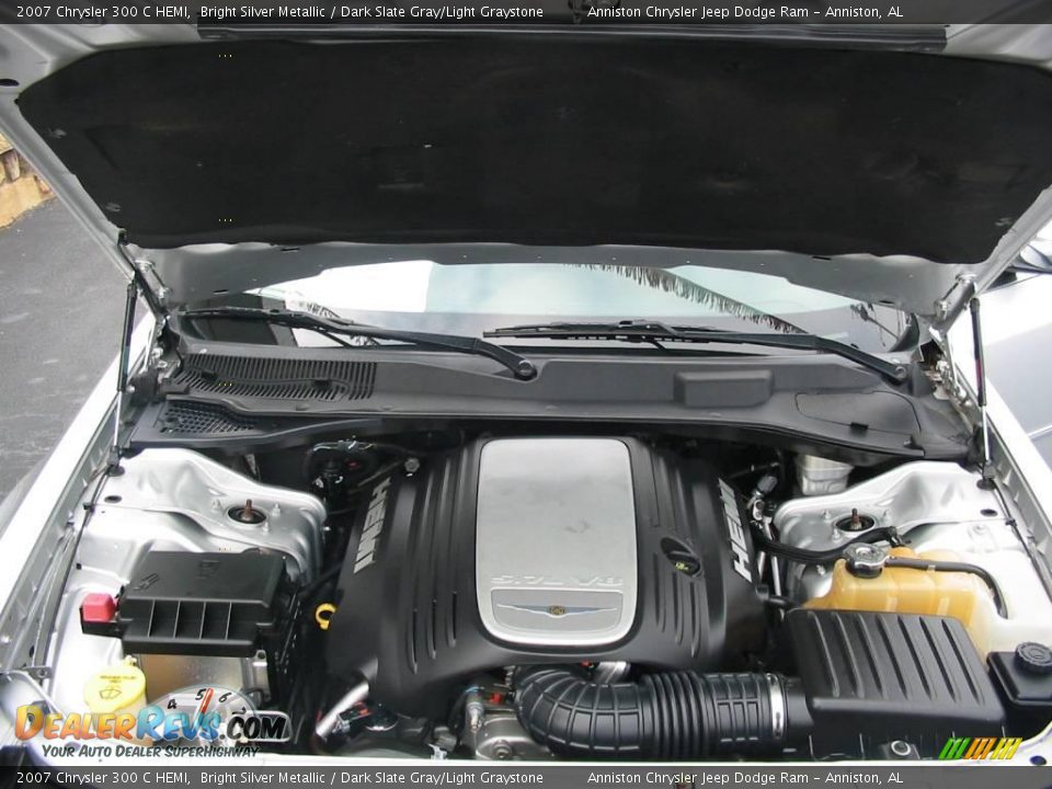 2007 Chrysler 300 C HEMI Bright Silver Metallic / Dark Slate Gray/Light Graystone Photo #17
