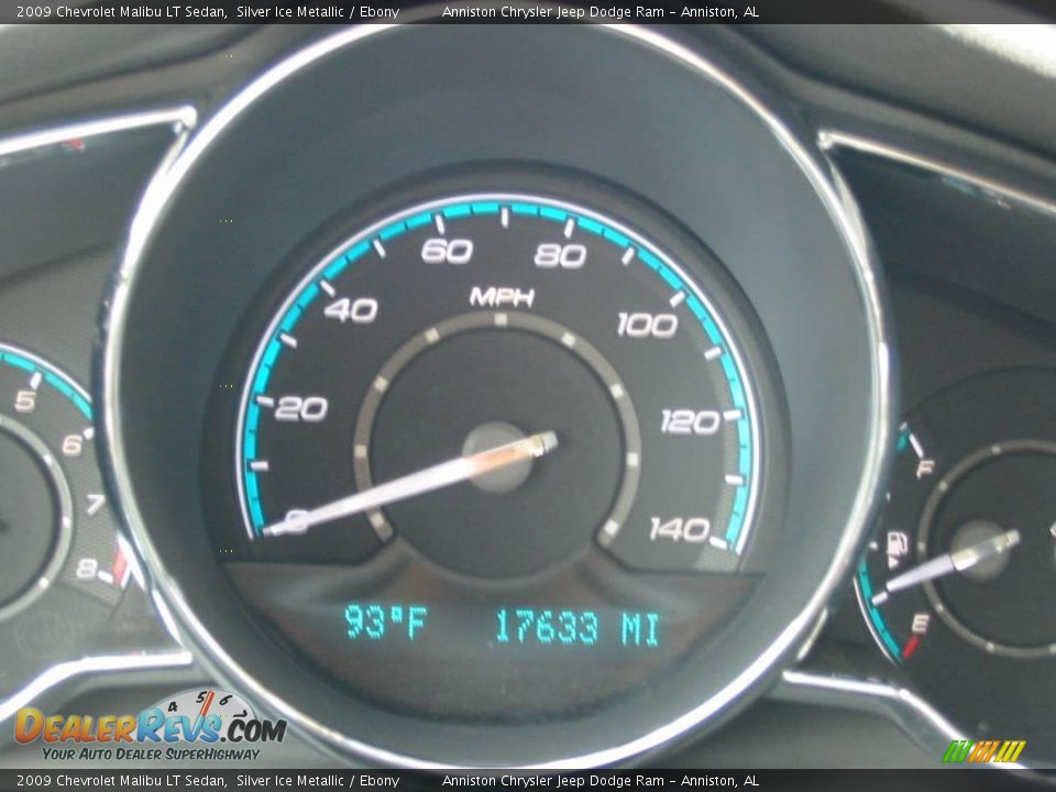 2009 Chevrolet Malibu LT Sedan Silver Ice Metallic / Ebony Photo #10