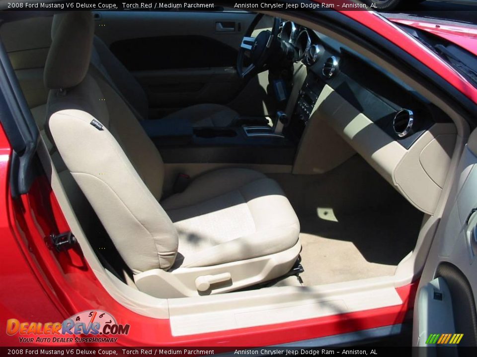 2008 Ford Mustang V6 Deluxe Coupe Torch Red / Medium Parchment Photo #18