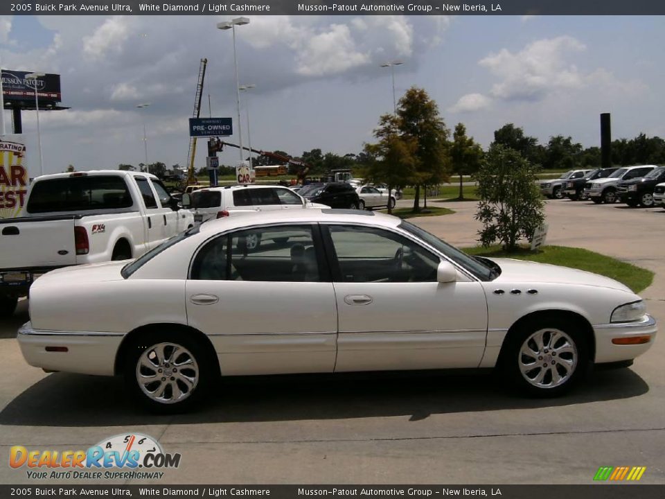 2005 Buick Park Avenue Ultra White Diamond / Light Cashmere Photo #4