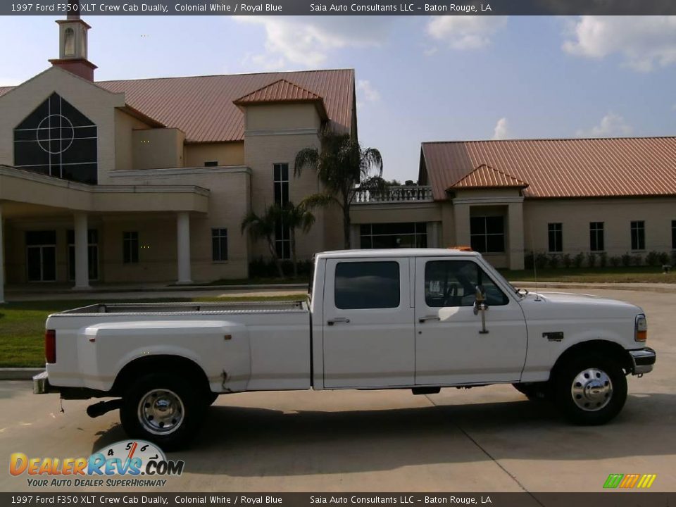 1997 Ford F350 XLT Crew Cab Dually Colonial White / Royal Blue Photo #2