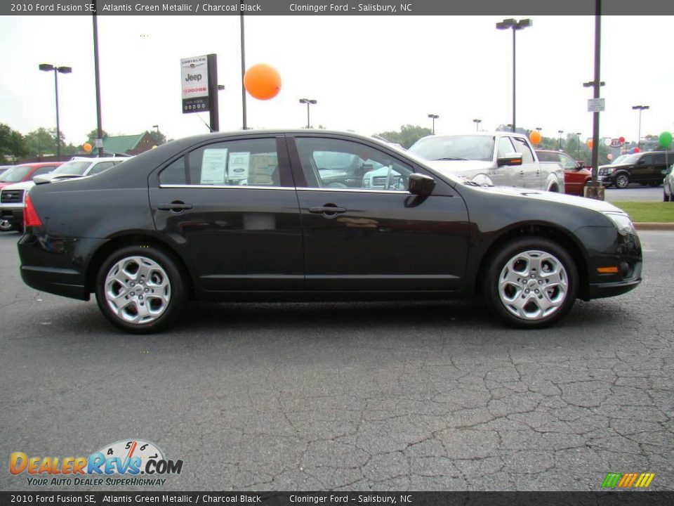 2010 Ford Fusion SE Atlantis Green Metallic / Charcoal Black Photo #2