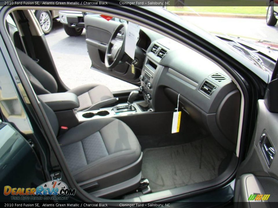 2010 Ford Fusion SE Atlantis Green Metallic / Charcoal Black Photo #11