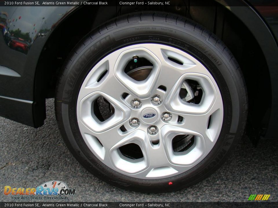 2010 Ford Fusion SE Atlantis Green Metallic / Charcoal Black Photo #13