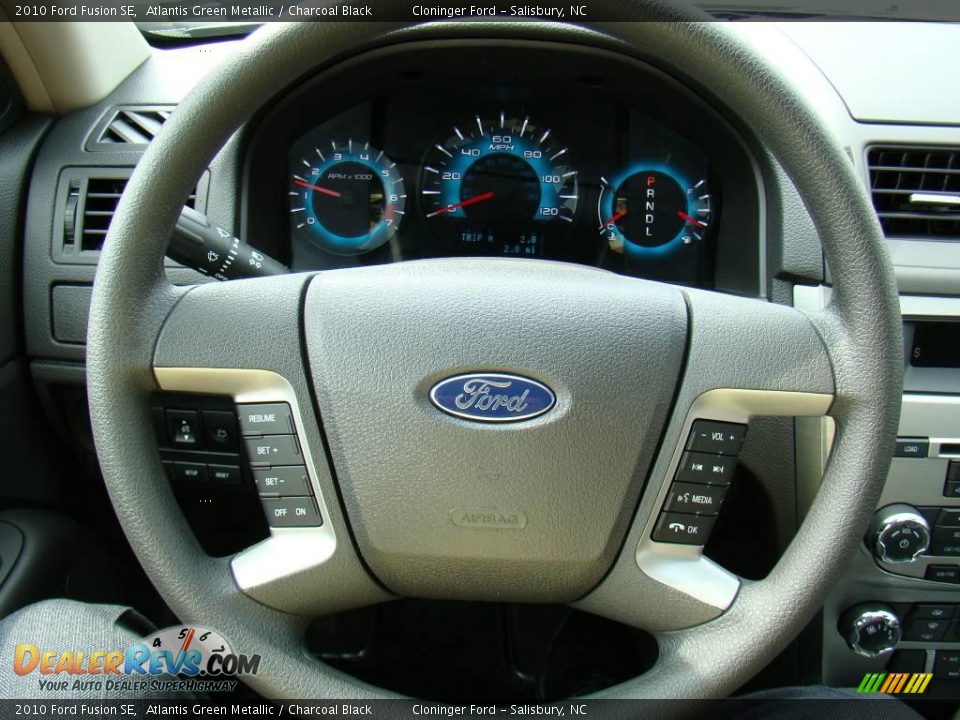 2010 Ford Fusion SE Atlantis Green Metallic / Charcoal Black Photo #19