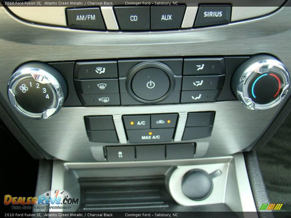 2010 Ford Fusion SE Atlantis Green Metallic / Charcoal Black Photo #22