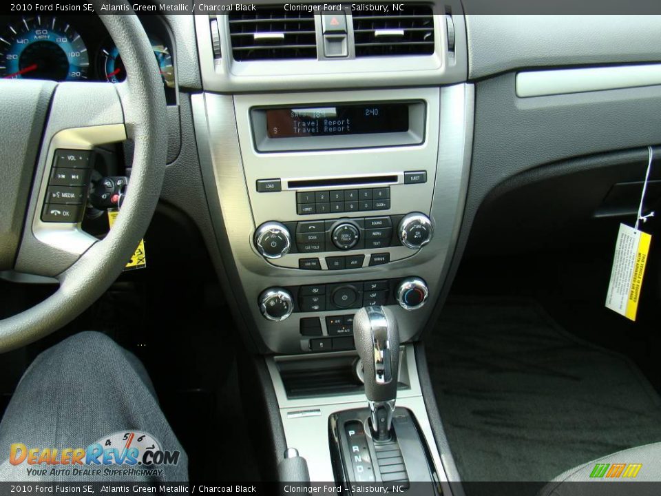 2010 Ford Fusion SE Atlantis Green Metallic / Charcoal Black Photo #25