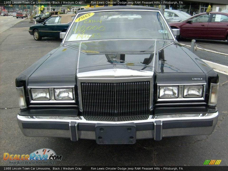1988 Lincoln Town Car Limousine Black / Medium Gray Photo #6