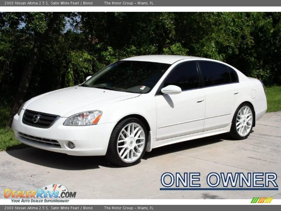 2003 Nissan Altima 2.5 S Satin White Pearl / Blond Photo #1