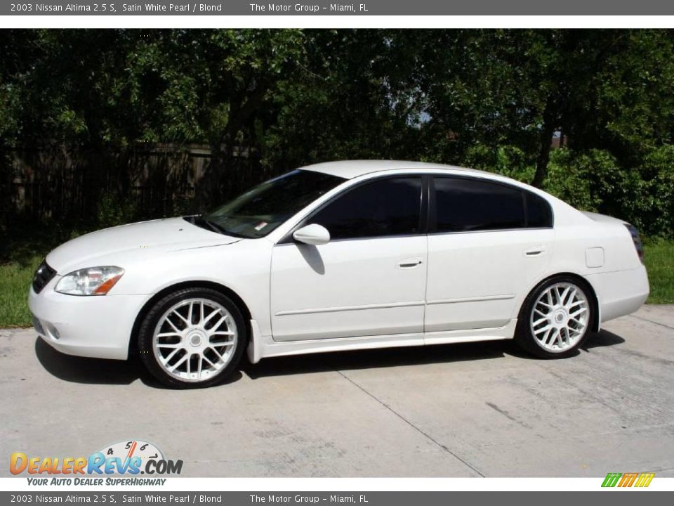2003 Nissan Altima 2.5 S Satin White Pearl / Blond Photo #3