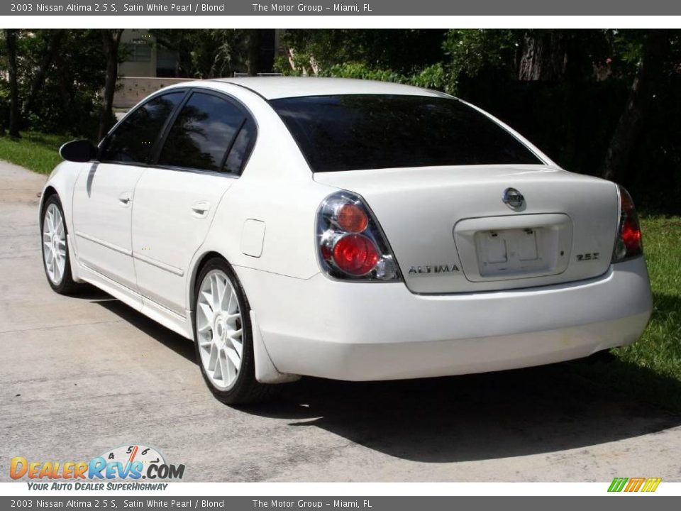 2003 Nissan Altima 2.5 S Satin White Pearl / Blond Photo #9