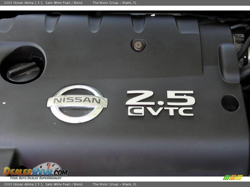 2003 Nissan Altima 2.5 S Satin White Pearl / Blond Photo #31
