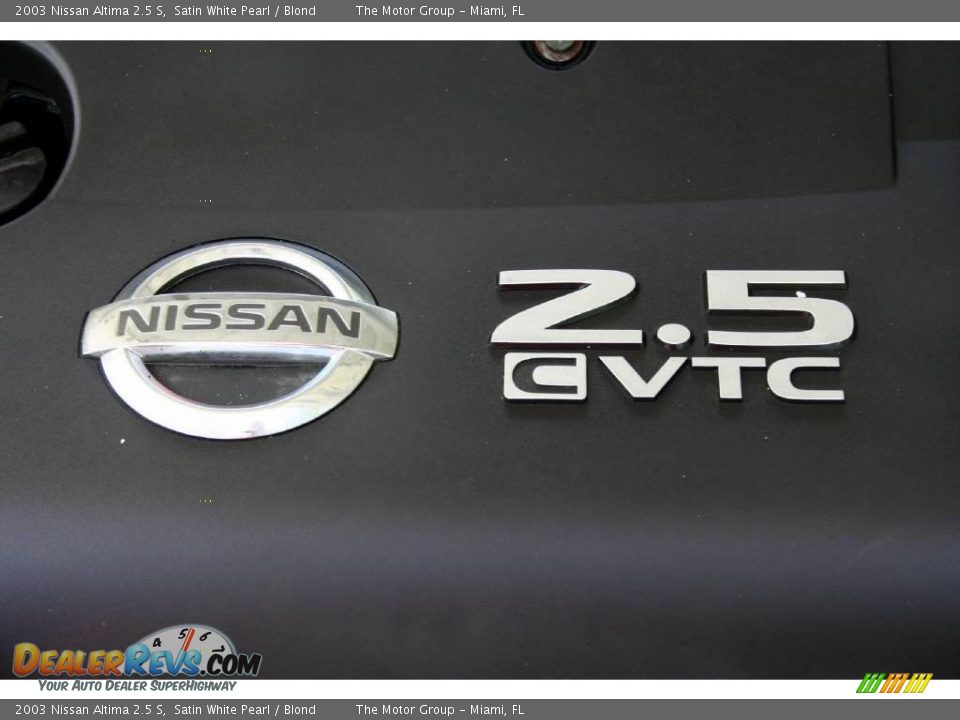 2003 Nissan Altima 2.5 S Satin White Pearl / Blond Photo #32