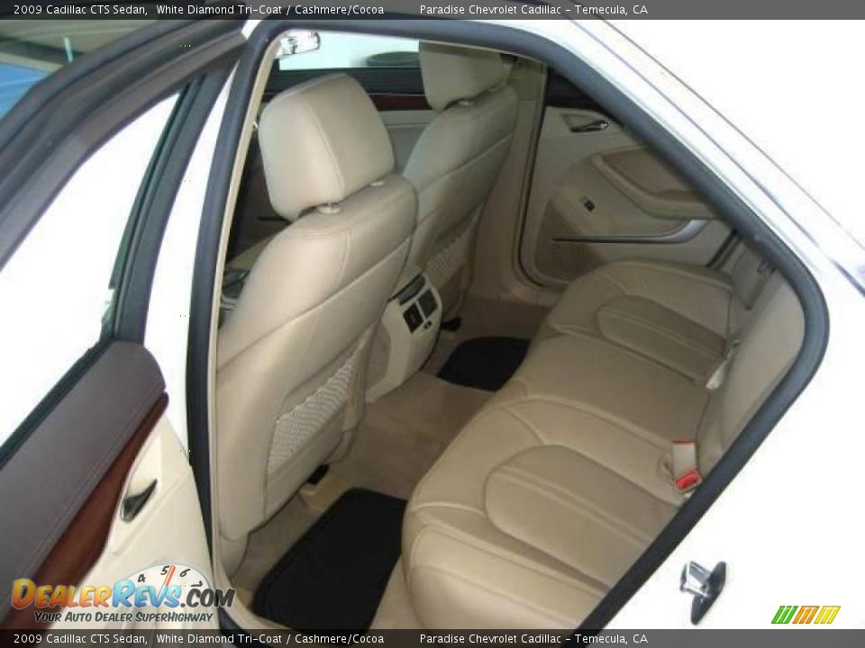 2009 Cadillac CTS Sedan White Diamond Tri-Coat / Cashmere/Cocoa Photo #4