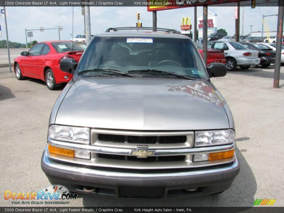 2000 Chevrolet Blazer LT 4x4 Light Pewter Metallic / Graphite Gray Photo #9