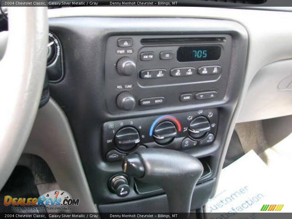 2004 Chevrolet Classic Galaxy Silver Metallic / Gray Photo #10