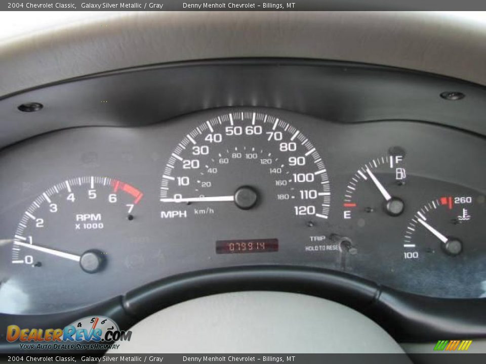 2004 Chevrolet Classic Galaxy Silver Metallic / Gray Photo #11