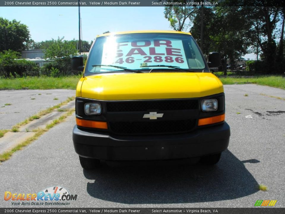 2006 Chevrolet Express 2500 Commercial Van Yellow / Medium Dark Pewter Photo #2