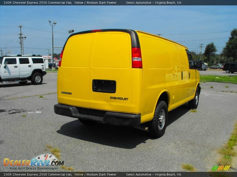 2006 Chevrolet Express 2500 Commercial Van Yellow / Medium Dark Pewter Photo #6