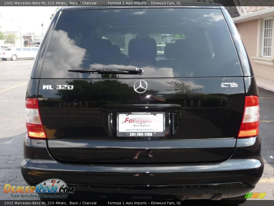 2002 Mercedes-Benz ML 320 4Matic Black / Charcoal Photo #15