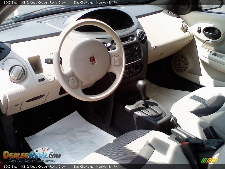2003 Saturn ION 2 Quad Coupe Red / Gray Photo #9