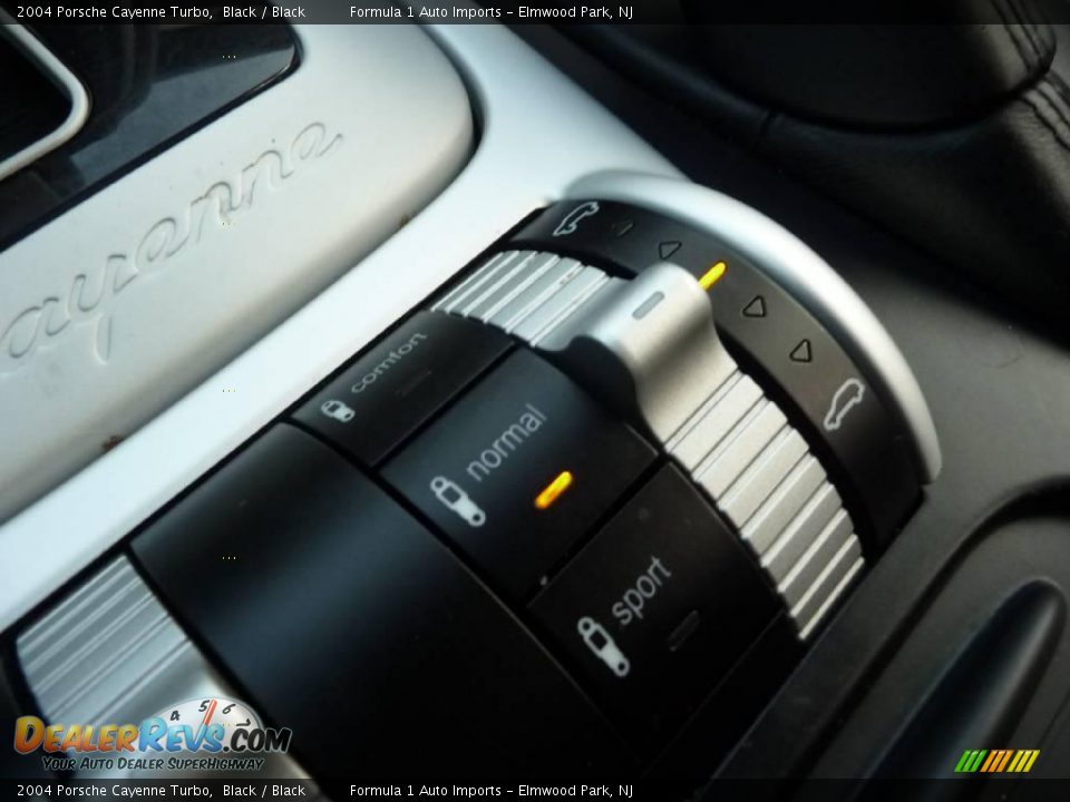 2004 Porsche Cayenne Turbo Black / Black Photo #36