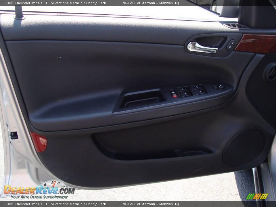 2006 Chevrolet Impala LT Silverstone Metallic / Ebony Black Photo #10