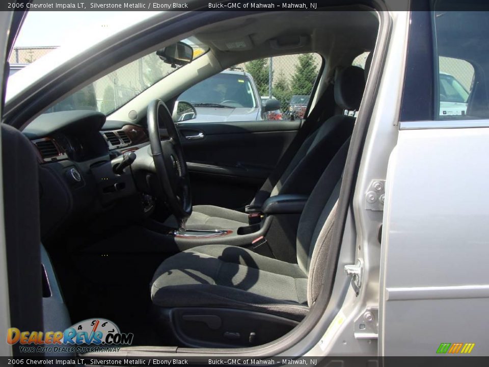 2006 Chevrolet Impala LT Silverstone Metallic / Ebony Black Photo #11
