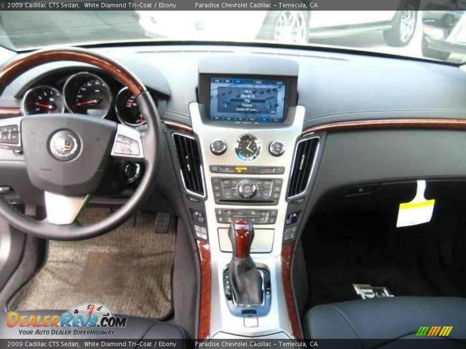 2009 Cadillac CTS Sedan White Diamond Tri-Coat / Ebony Photo #10