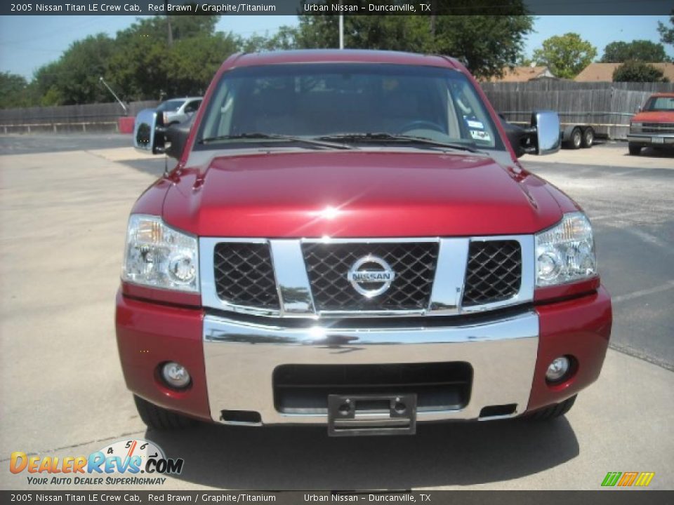 2005 Nissan Titan LE Crew Cab Red Brawn / Graphite/Titanium Photo #2
