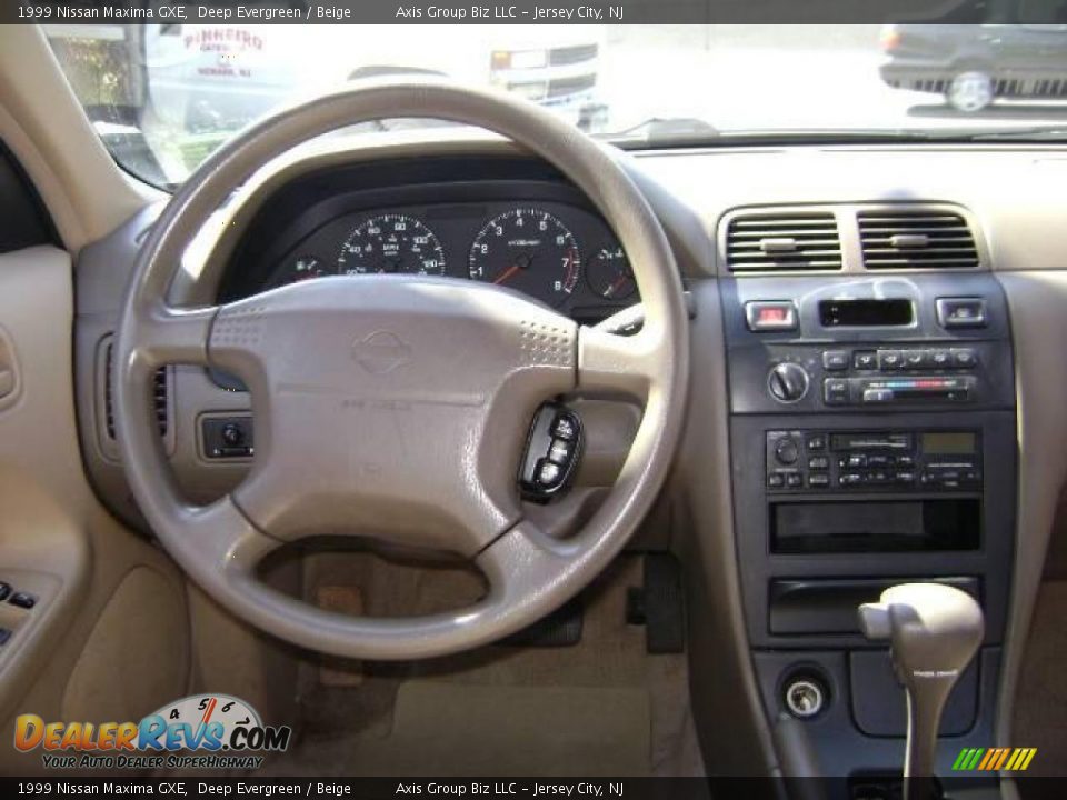 1999 Nissan Maxima GXE Deep Evergreen / Beige Photo #7