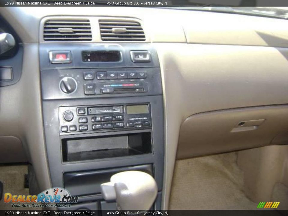 1999 Nissan Maxima GXE Deep Evergreen / Beige Photo #13