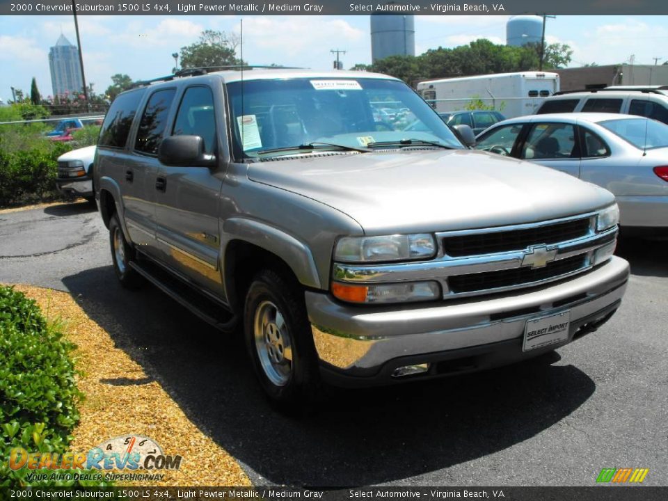 2000 Chevrolet Suburban 1500 LS 4x4 Light Pewter Metallic / Medium Gray Photo #6