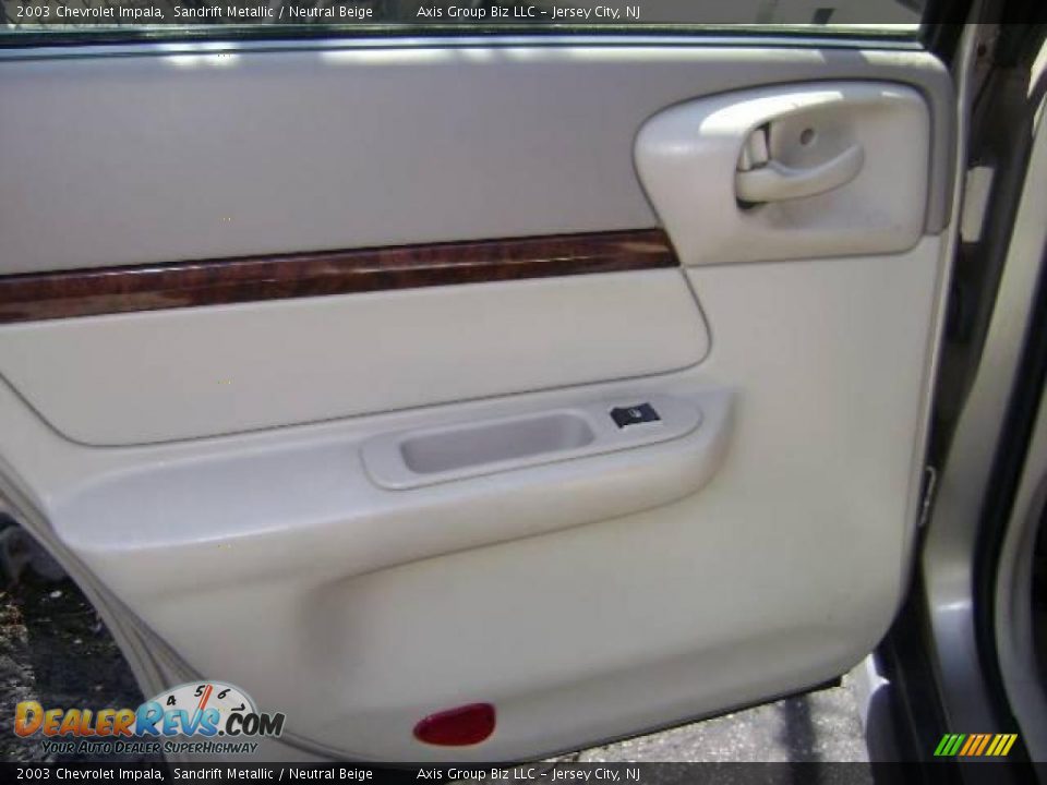 2003 Chevrolet Impala Sandrift Metallic / Neutral Beige Photo #10