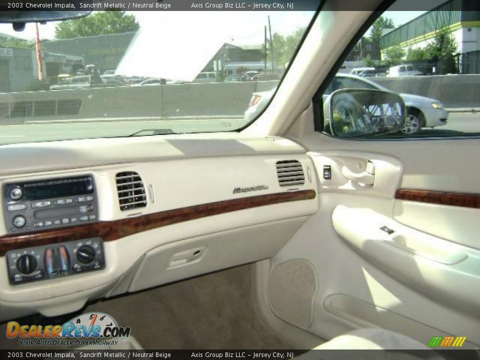 2003 Chevrolet Impala Sandrift Metallic / Neutral Beige Photo #12
