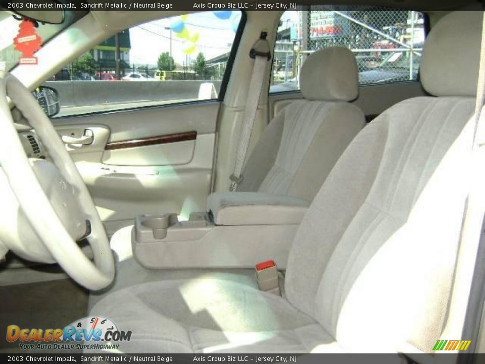 2003 Chevrolet Impala Sandrift Metallic / Neutral Beige Photo #13