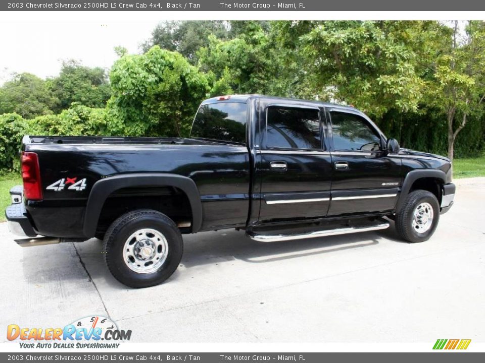 2003 Chevrolet Silverado 2500HD LS Crew Cab 4x4 Black / Tan Photo #8
